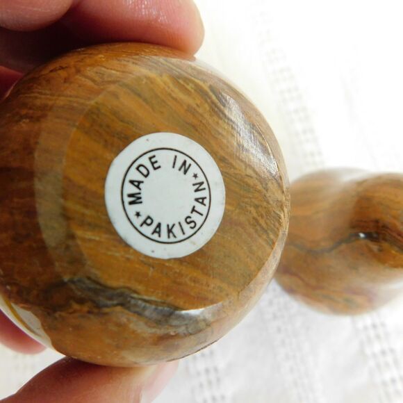 Vintage Marble Stone Pears, Polished Fruit Hand Carved Lot of 2 Pakistan Heavy - Picture 4 of 8